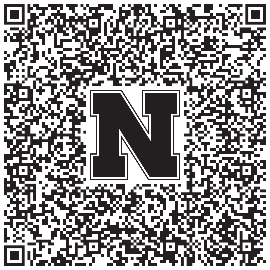 QR code linking to Halle Paczosa vcard
